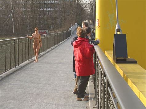 Susana Spears Naked Walk Nude In Public