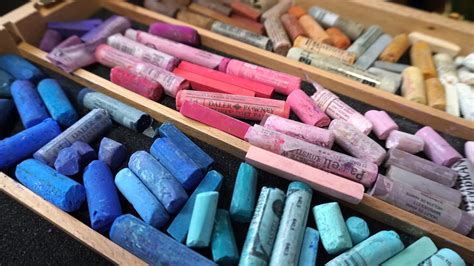 The Best Soft Pastels Brand For Your Art Style And Budget