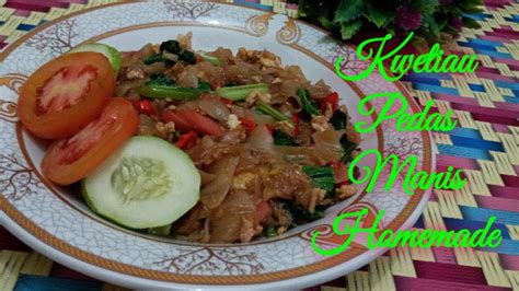 Yuk intip resepnya di bawah ini. Resep Mie Kwetiau Pedas Manis Homemade | Masakan Simple ...