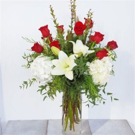 12 Red Roses With Lilies And Hydrangeas Mebane Nc Florist Gallery