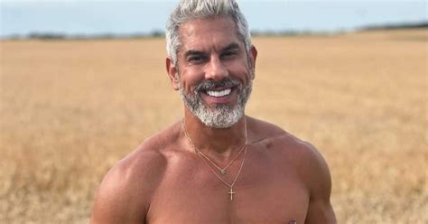 Famoso ator pornô gay vive amor e revela aposentadoria Ganhar dinheiro Pedro Permuy
