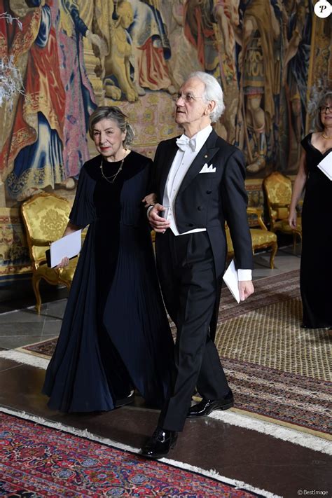 Fort heureusement, le père et son fils se sont retrouvés assez vite après cela. Gérard Mourou (Lauréat de physique) et sa femme Marcelle ...