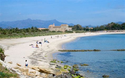 Spiaggia Di Nora Sardinia Italy World Beach Guide