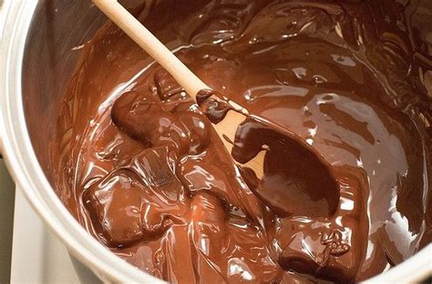 Cara Mudah Membuat Cokelat Leleh Yang Bisa Anda Coba Moodco