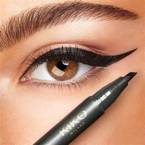 The Ideal Angled Tip So You Can Perfect Your Winged Liner In Record