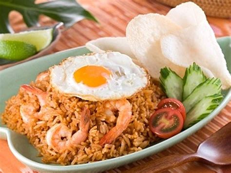 Makanan seblak khas kota bandung yang bercita rasa gurih dan pedas kini bisa dibuat secara praktis menggunakan kobe bumbu nasi goreng poll pedas! Some Indonesian Specialties You Should Try! :) | Click ...