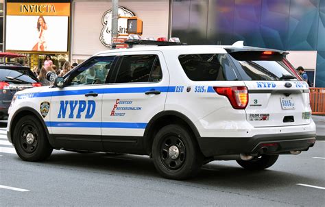 NY NYPD ESU Car