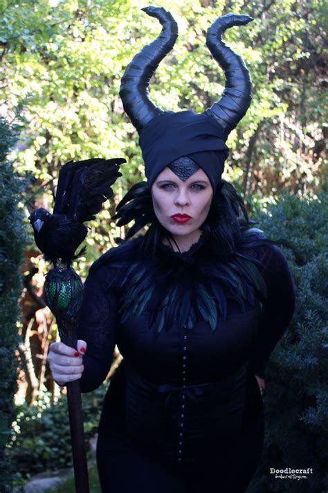 17 Diy Disney Villain Costumes Female Villain Costume Ideas