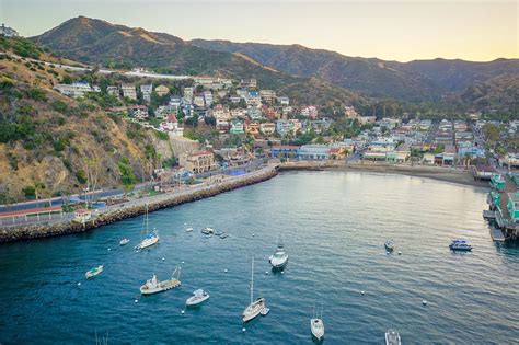 10 Best Beaches On Catalina Island Go Camping Snorkelling Or