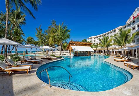 All Inclusive Honeymoon And Couples Resort In The Caribbean Sandals Barbados Caribbean Hotels
