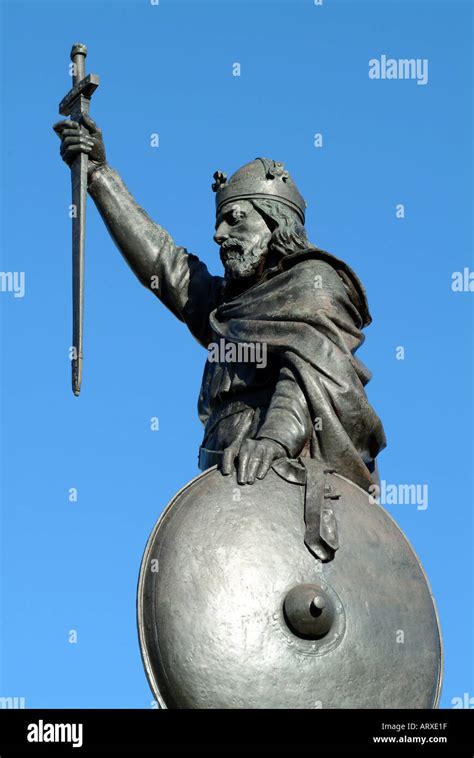 King Alfred The Great Statue On The Broadway Winchester Hampshire