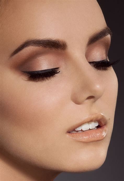 Nude Makeup Get The Most Out Of Your Nude Eyeshadow Palette