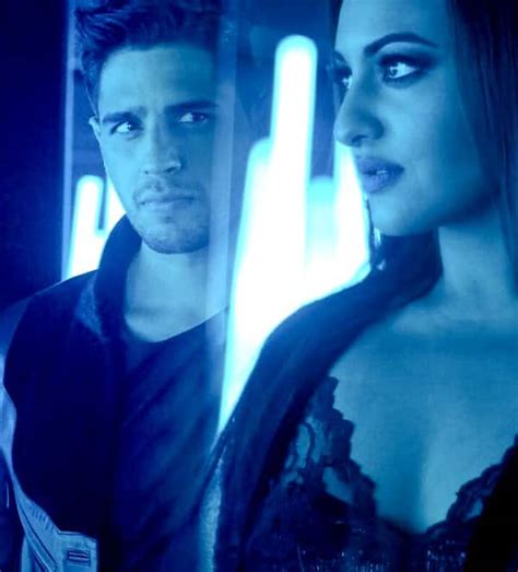 Sonakshi Sinha And Sidharth Malhotras Ittefaq Gets A Huge Offer From South For The Telugu