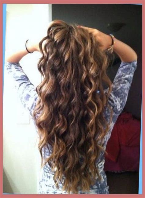 Curly perms, to be precise; Avant-Apres : loose spiral perm for medium length hair ...