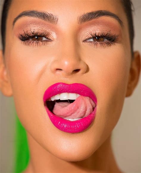 Beautiful Lips Tongues Girl Tongue Kim Kardashian Makeup Kardashian Style Love Lips Makeup