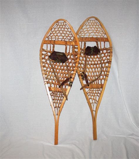 Vintage Pair Of Authentic 42 Wooden Snowshoes With Etsy Resort