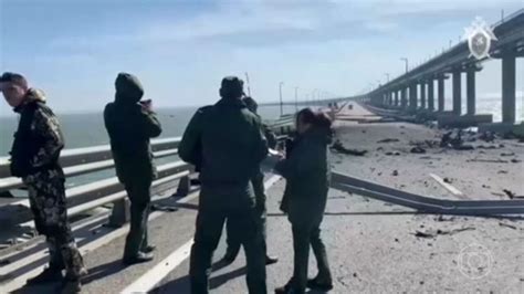 Como é A Ponte Que Liga A Rússia à Crimeia E Por Que Ela é Importante