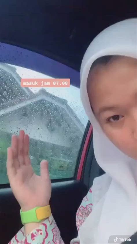 Hisap Dalam Kereta Aleisha Quintero