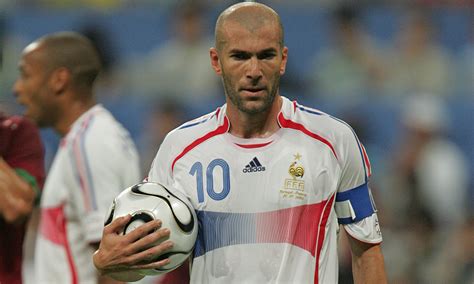 Wallpaper Zinedine Zidane Football Player Real Madrid Castilla