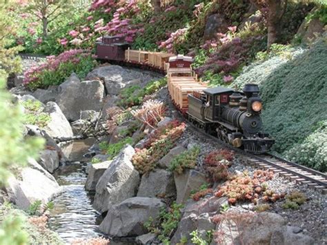 Model Train Resource G Scale Garden Track Plans To Inspire Your Own
