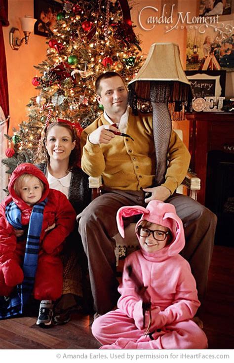 Check spelling or type a new query. 25 more cute Family Christmas picture ideas