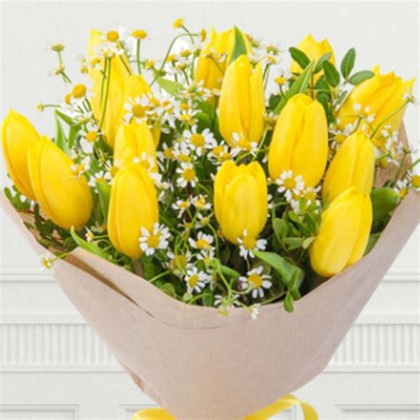Online Yellow Tulips Bouquet T Delivery In Singapore Fnp