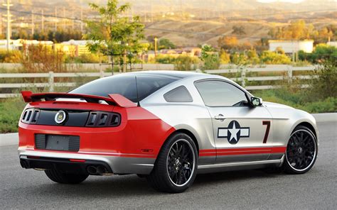 Wallpaper Ford Mustang Gt Red Tails Ford Mustang Gt Coupe Rear