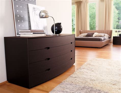 Ecco 27 esempi magnifici / vendo lentini letto di di marco interior sofa by poltrone & divani srl: Comò La Falegnami modello Foglia scontato del 42% - Camere ...