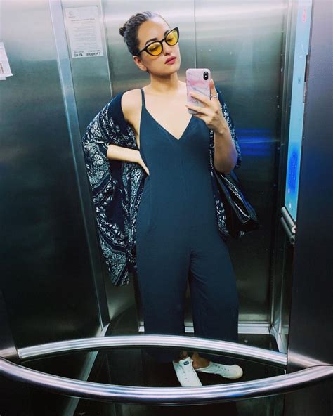 Actress Sonakshi Sinha Instagram Photos And Posts July 2020 Gethu