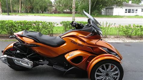 Get comfortable taking the corners. 2014 Can AM Spyder ST Limited - YouTube