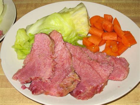 the lazy wife s guide it wouldn t be st patrick s day without corned beef and cabbage
