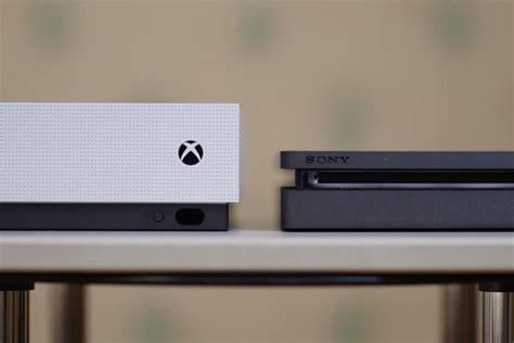 Xbox One X Vs Xbox One S Size Comparison Rxboxone