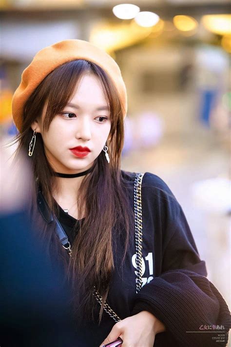 Pin By See You On ♋wjsncheng Xiao Cosmic Girls Kpop Girls Cheng Xiao