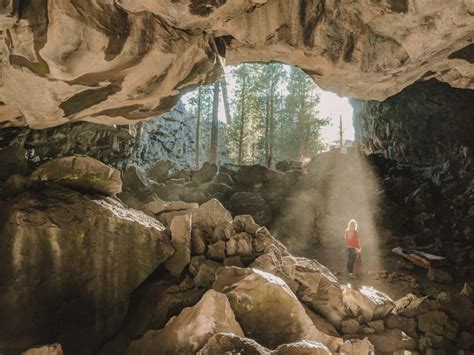 5 Best Caves To Explore Near Bend Oregon 2023 Mike And Laura Travel