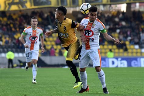 Universidad de chile jugará la segunda ronda del campeonato frente al modesto equipo de deportes recoleta, otro de los cuadros de la tercera categoría.los azules terminarán como visitantes en la llave del torneo, según los números asignados a cada club en el sorteo, donde el de mayor cantidad corresponde al que terminará como local. Coquimbo Unido vs Cobresal: ¿Qué le conviene a la U y Colo ...