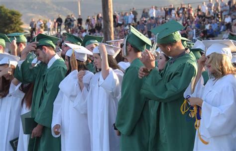 Fifty Photos Ths Sends Class Of 2016 Into The World News