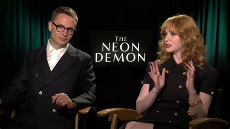 The Neon Demon Interview Christina Hendricks And Nicolas Winding Refn Youtube