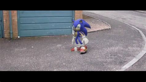 Sonic En La Vida Real Youtube