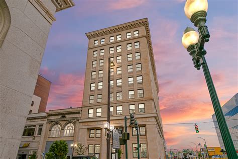 Studio apartments available also, close commute to guilford college and nc a&t. Amenities | The Southeastern Building Apartments in ...