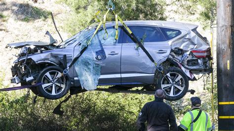 Column Tiger Woods Career In Jeopardy After Car Accident