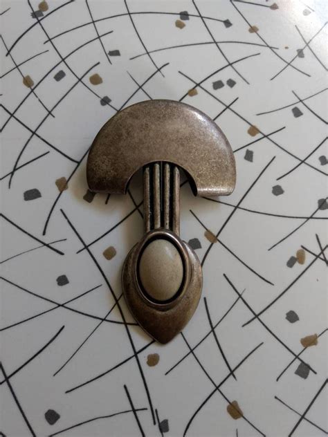 Vintage Brooch Metal Pin Retro Art Deco Style Jewelry Etsy Retro