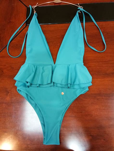 Latest Design Custom Bikini Manufacturer Brazilian Hot Sex String Neck