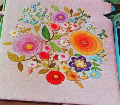 Crewel Embroidery Pattern Flower Garden Bouquet