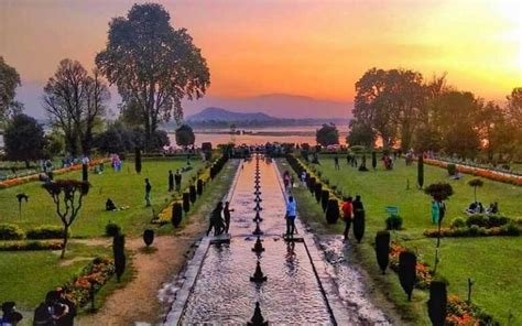 12 Best Places To Visit In Srinagar Srinagar Tourist Places Guide