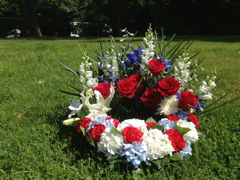 Use funeral poems for dad to express to friends and family at the funeral how much he meant to you. Military Urn ring | Dad funeral flowers, Funeral flowers ...