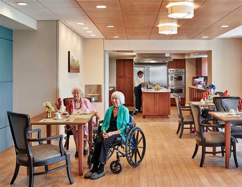 7 Qualities Of Good Nursing Home Most Of The People Love To Stay In