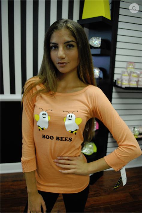 Offensive Halloween Shirt For Young Girls Has Moms Buzzing