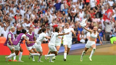 England Beats Germany In Extra Time To Win St Women S European Championship Cbc Sports