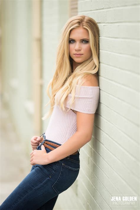 Lindsey Senior Portraits Forsyth County Ga Jena Golden Photography