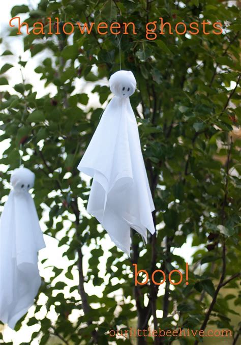 Hanging Ghosts For Trees Ghosts Hanging From Trees Halloween Party